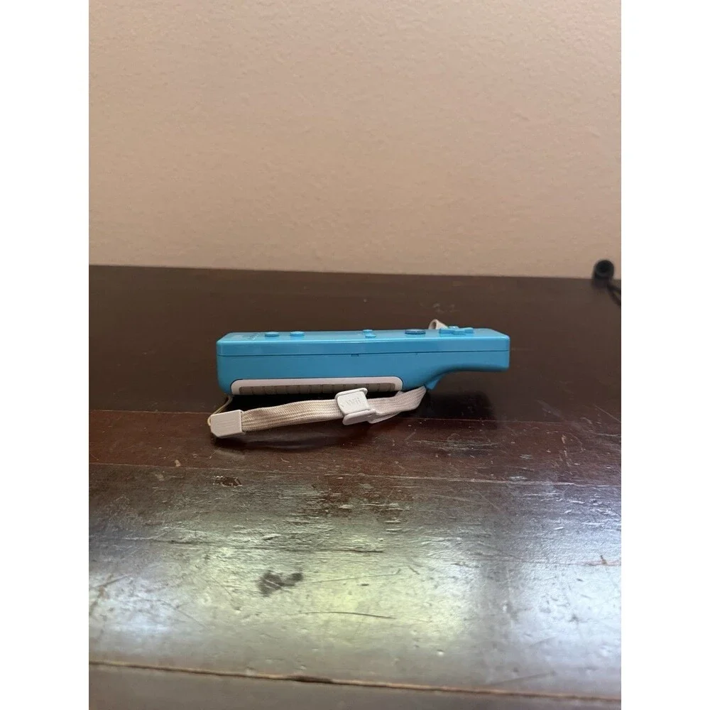 Blue Teal Official OEM Nintendo Wii Remote Wiimote Controller RVL-003